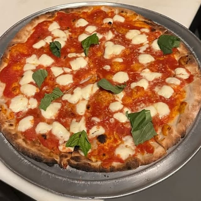 Medium Gluten Free  Margherita.