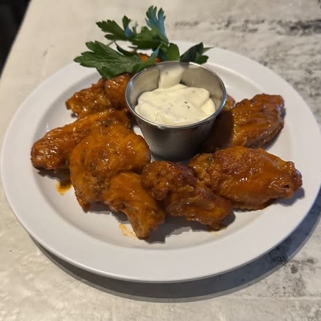 5 PC Chicken Wings.