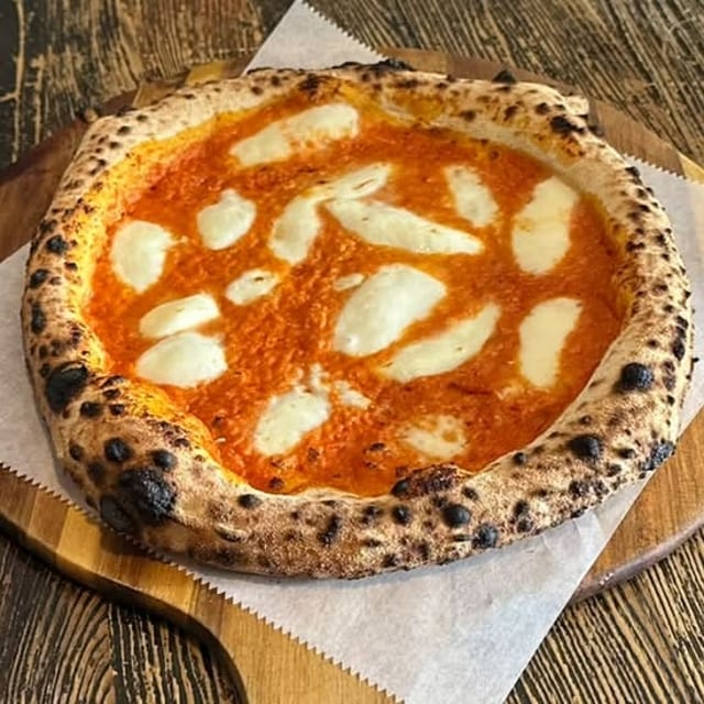 Large Vodka Sauce Pizza.